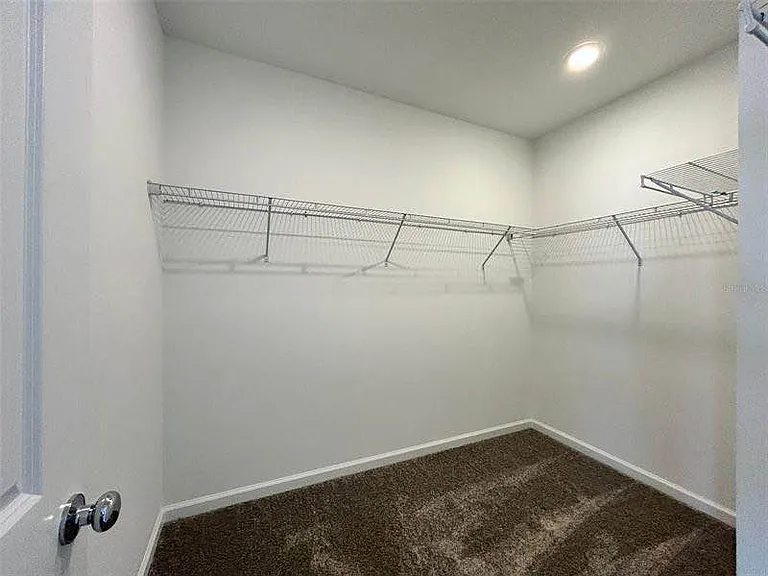3295 Laurent Loop — Photo 20