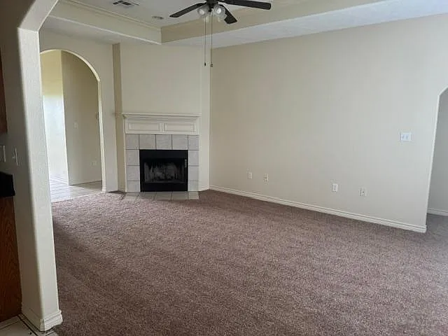 21 Stephens Ln — Photo 3