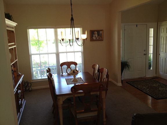 Formal dining room 