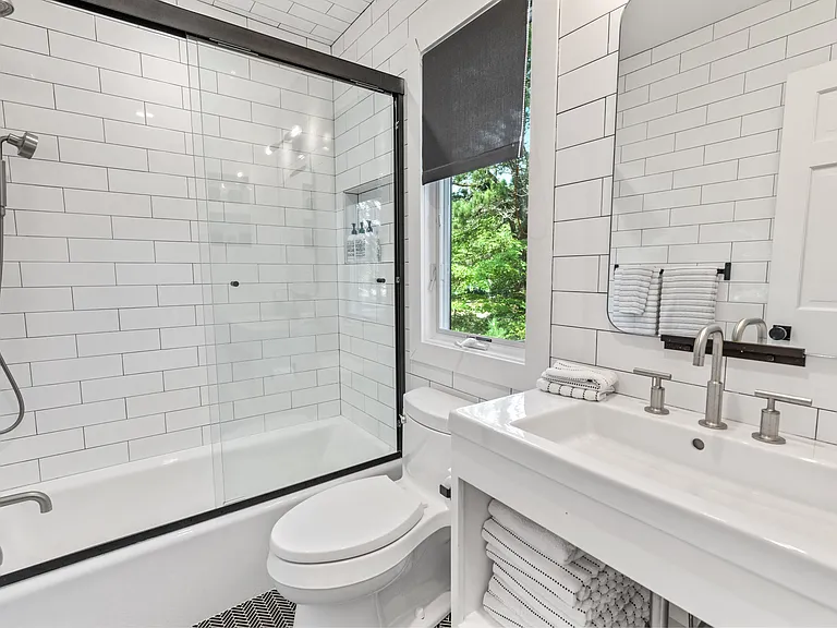 2 Castle Ct — Photo 21