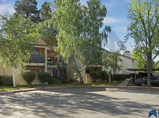 1691 W Swain Rd #26, Stockton, CA 95207