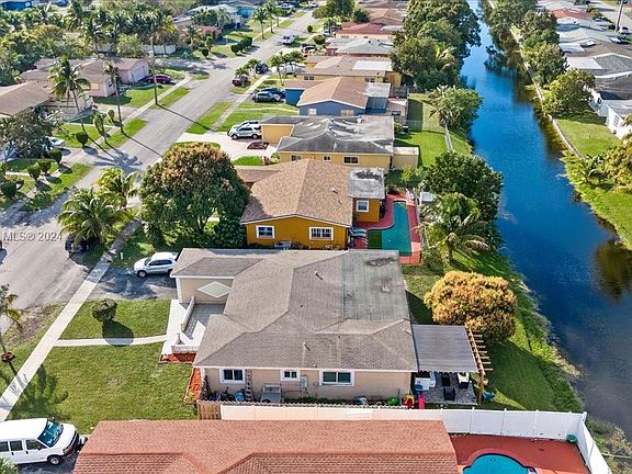 4th image of 4601 NW 42nd St