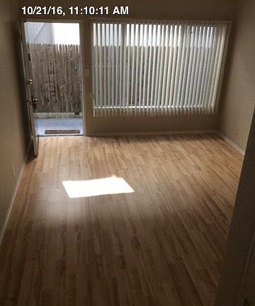 3rd image of 938 10th St APT 1