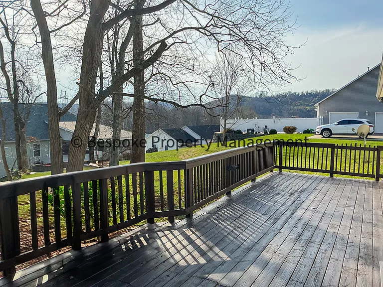 115 Woodmont Way — Photo 20