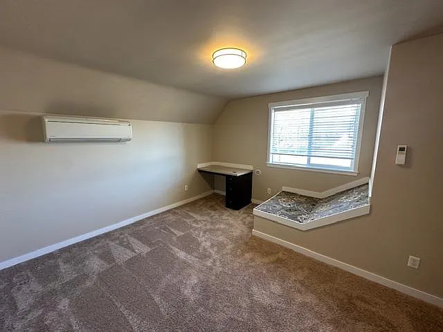 2320 Capitol Way S — Photo 14