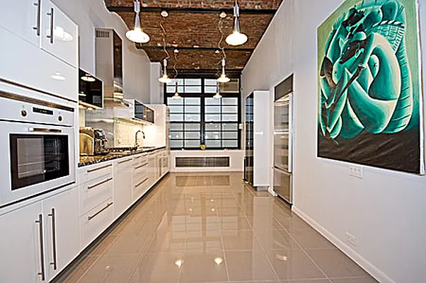 Sold by Cooper & Cooper Real Estate | media 6