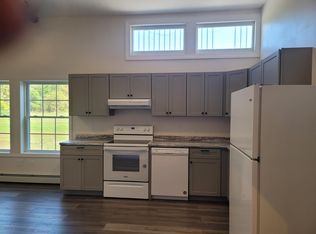 36 Maple St #1B, Vassalboro, ME 04989