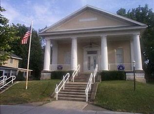 229 W Center St, Medina, NY 14103