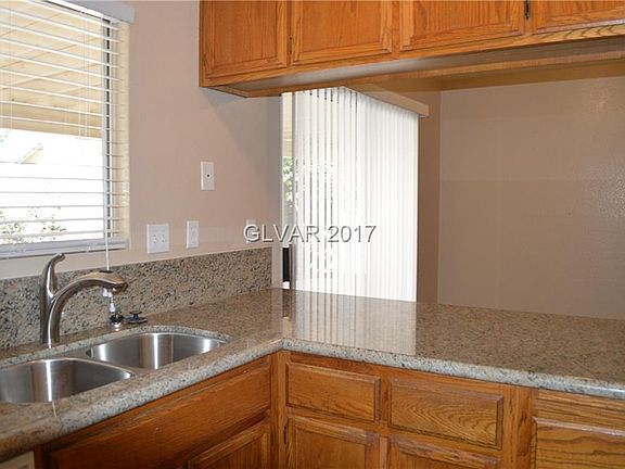 4th image of 341 Abbington St #0