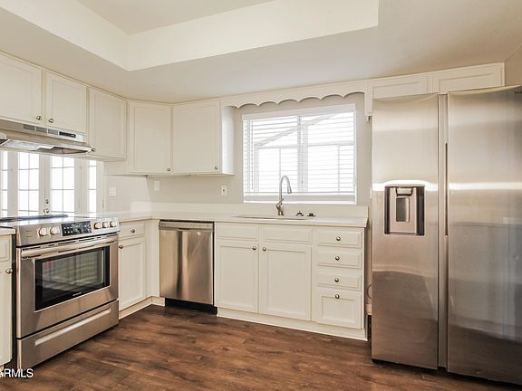 5th image of 705 E CALLE BOLO Lane