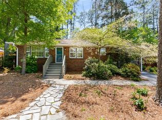 404 Bridlewood Cir, Decatur, GA 30030