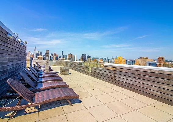 Rented by Mirador Real Estate | media 13