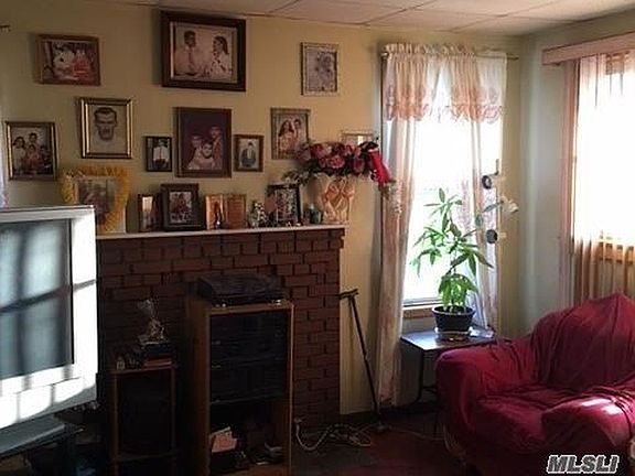 4th image of 107-41 118th St