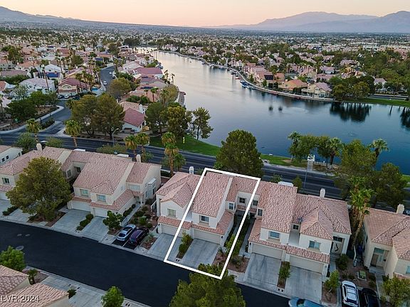5th image of 7824 Bluewater Dr #0