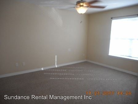 5th image of 2154 Whispering Pines Blvd Unit 5
