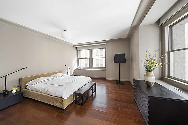 Rented by Compass | media 16