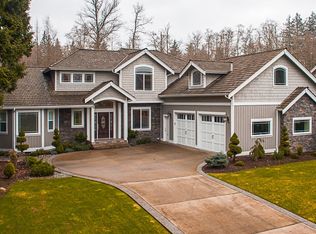 5597 Sandpiper Ln, Blaine, WA 98230