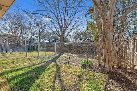 5324 Lake Lindenwood Dr — Photo 27