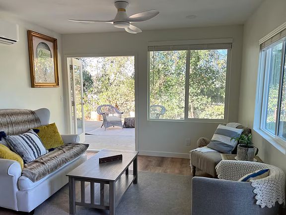 3rd image of 2241 Avenida Del Diablo #2