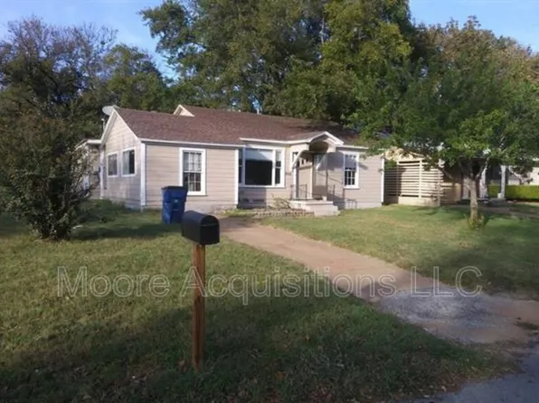 931 W Texas St, Denison, TX 75020