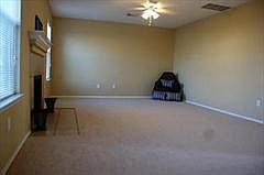 4th image of 1212 Paul Dr