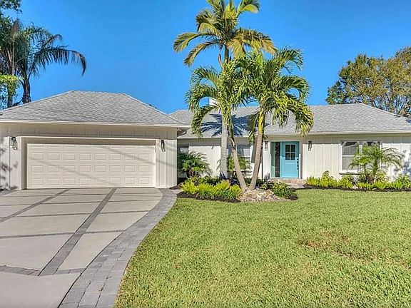 3rd image of 1719 Shoreland Dr