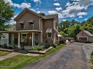 74 State St, Nicholson, PA 18446