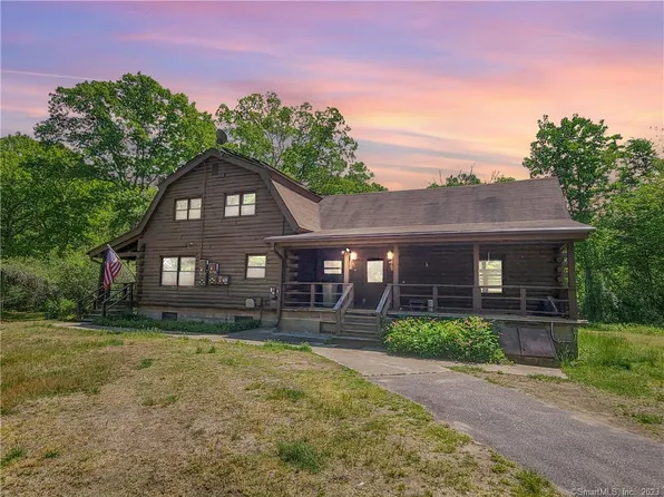 28 Billings Lake Road, North Stonington, CT 06359