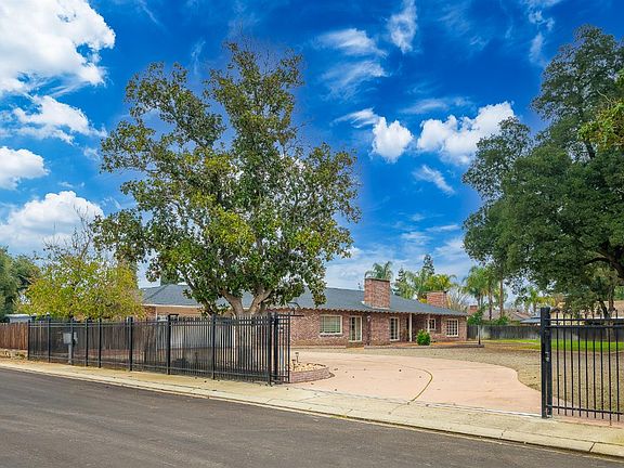 4th image of 206 Meadow Ln