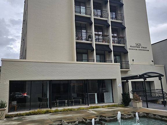 2nd image of 1421 Peachtree St NE APT 305