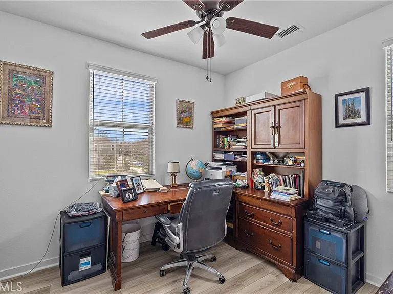 16282 Meadowhouse Ave — Photo 23