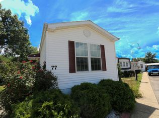 77 Locust Grv, Hazlet, NJ 07730