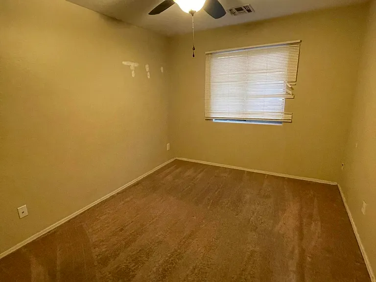 5168 W Morten Ave — Photo 18