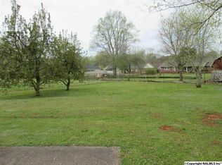 1775 Bobo Section Rd, Hazel Green, AL 35750