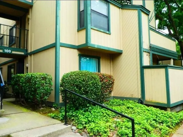 100 Del Verde Cir Unit 5, Sacramento, CA 95833