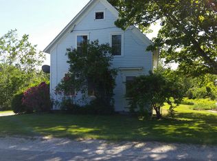 590 Range Rd, Blue Hill, ME 04614