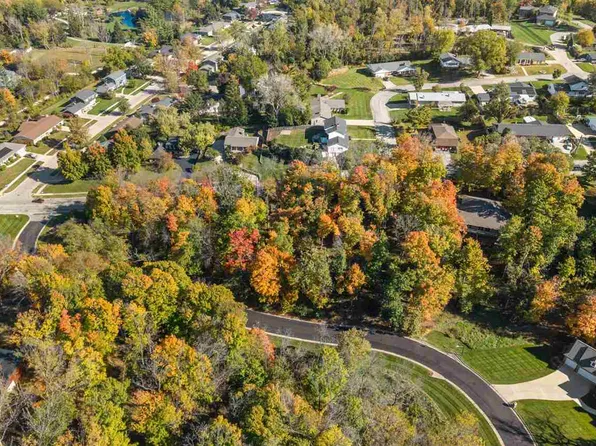 237 34th St SE, Cedar Rapids, IA 52403