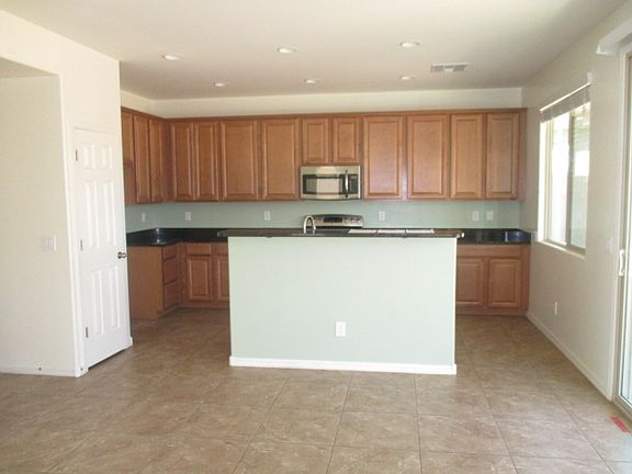 4th image of 12124 W Desert Ln