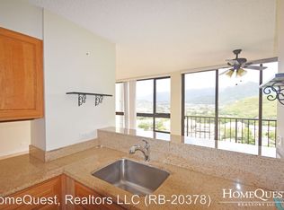 322 Aoloa St APT 1704, Kailua, HI 96734