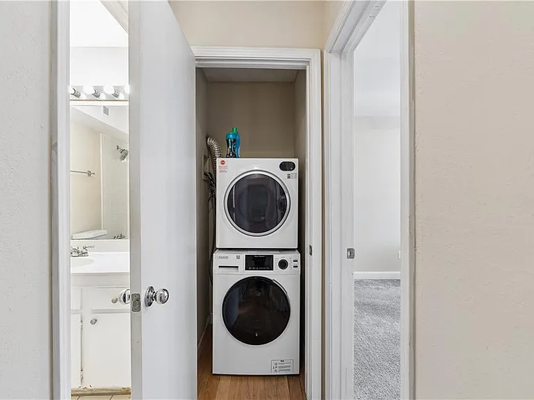 395 Pharr Rd NE #308 — Photo 13