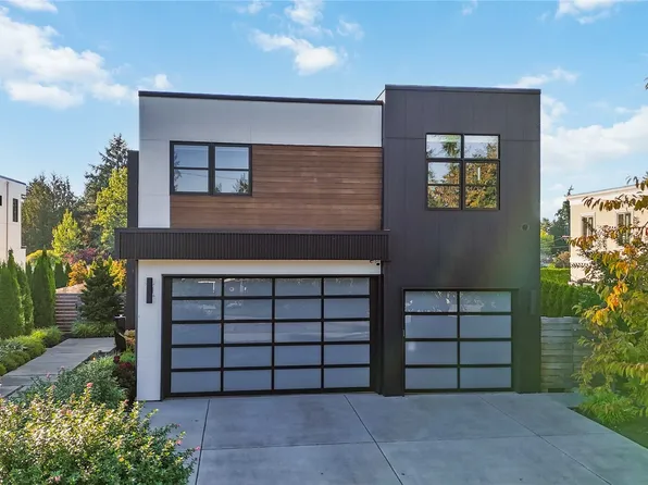 2627 78th Avenue NE, Medina, WA 98039