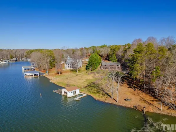 View Hyco Lake - Semora NC Real Estate - 4 Homes For Sale | Zillow