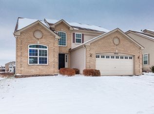 28050 W Cape Cod Ln, Lakemoor, IL 60051