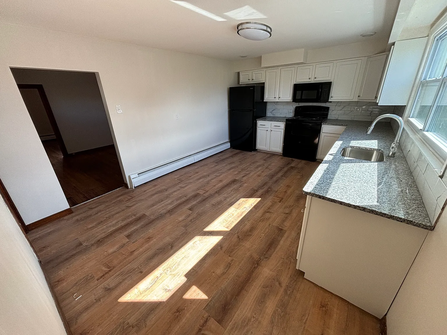 513 Summer St — Photo 4