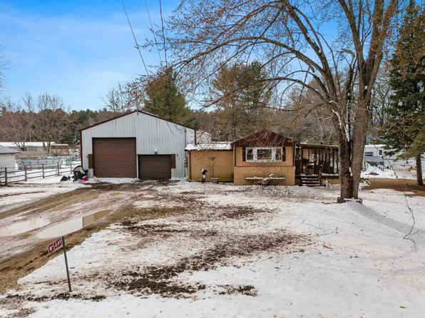 W5449 Lakewood Ct, Shawano, WI 54166