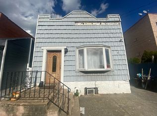 8071 Cypress Ave, Ridgewood, NY 11385