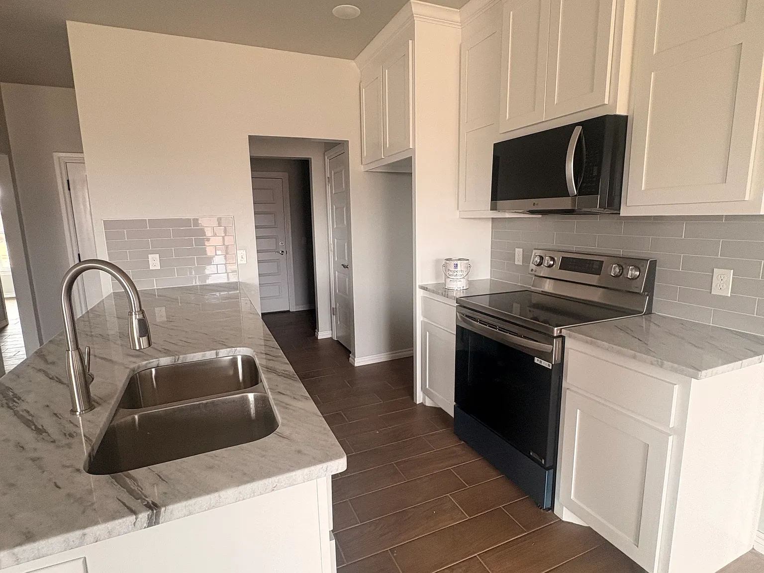 3 bed, 1500 sqft, $1,900 — Photo 4