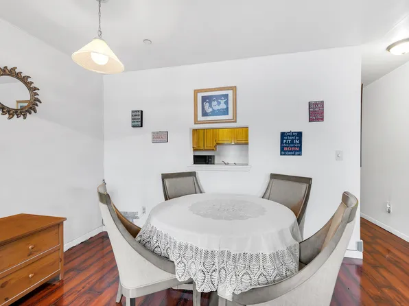 233 West 134th Street 3B image 3 of 7