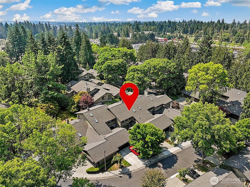 3rd image of 11911 Stendall Drive N
