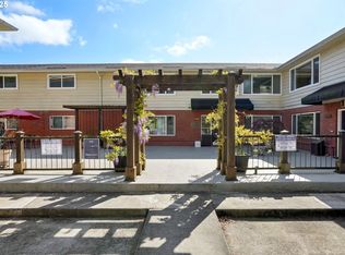 2355 SW Cedar St UNIT 11, Portland, OR 97205